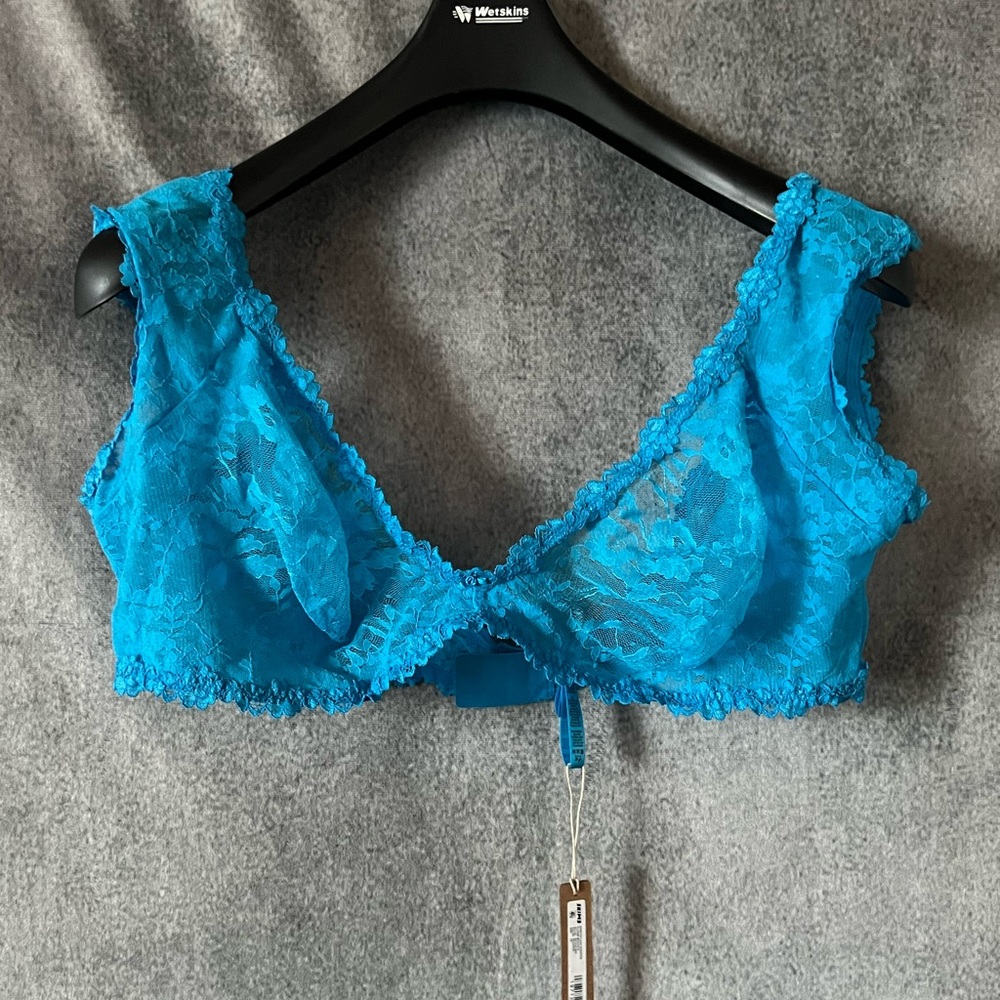 Skims Stretch Lace Plunge Bralette 4XL